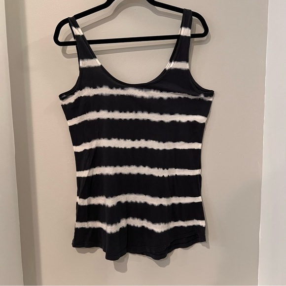 Tie Dye Striped Tanked - Picture 2 of 4